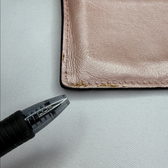 Kate Spade Pink Glitter Card Holder - Picture 3 of 5